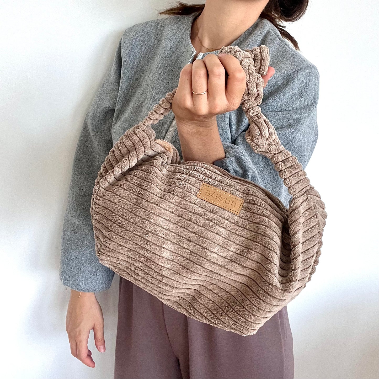 KNOTTY BAG - CROSSBODY