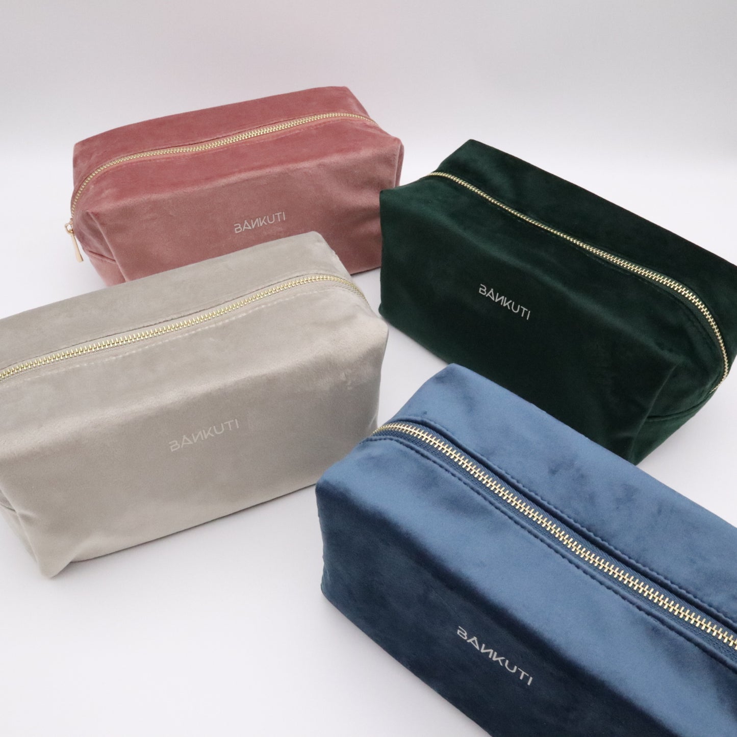 VELVET ACCESSORY BAG