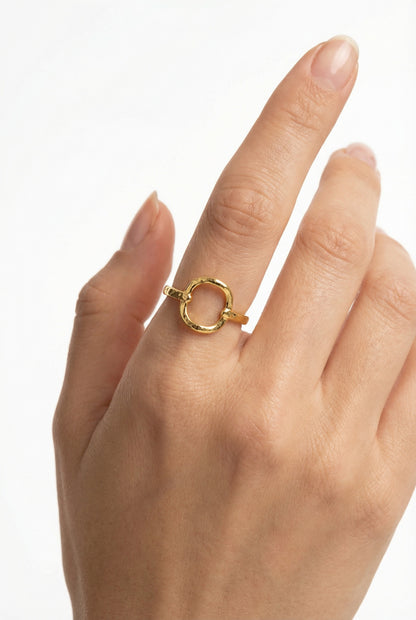 MATERIAL MEMORY - JEWELRY MADE OF MOMENTS